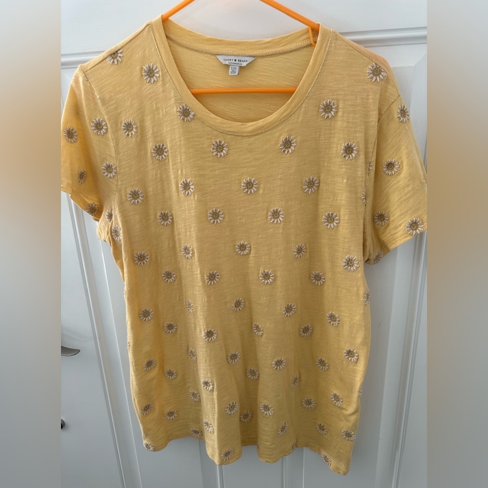 Lucky brand Daisy t-shirt size L
